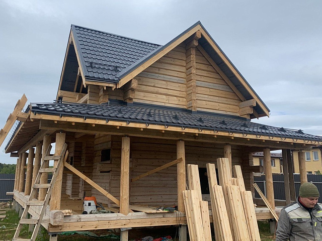 Обсада окон и дверей для дома из лафета. Монтаж в срубе норвежской рубки 260 мм